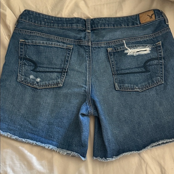 American Eagle Outfitters Distressed Dark Blue Jean Shorts - Picture 6 of 8
